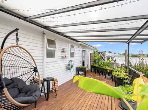 28 Charles Street, Kamo