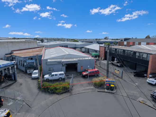 Classic Saint Johns Warehouse- 580sqm