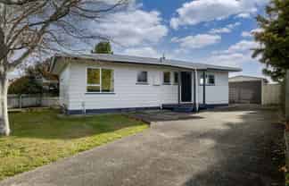 97 Benmore Avenue, Cloverlea