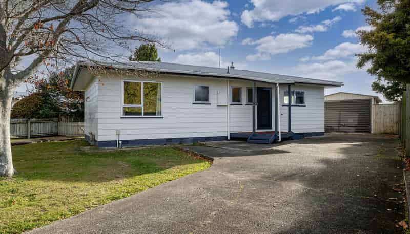 97 Benmore Avenue, Cloverlea