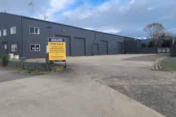Versatile industrial property with upside