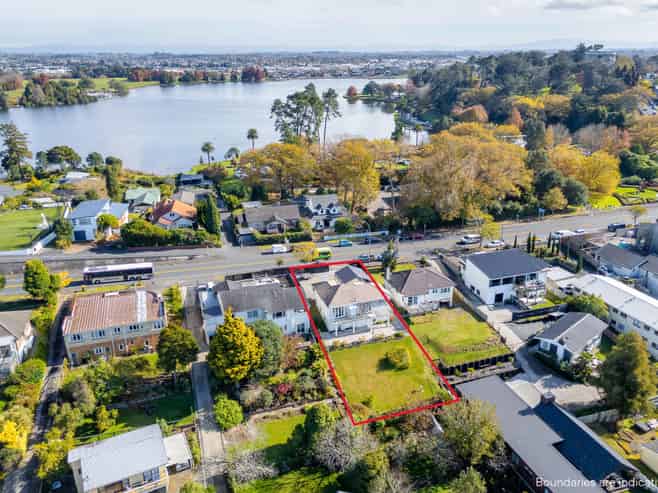 87 Pembroke Street, Hamilton Lake