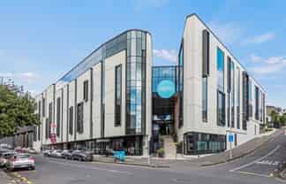 CBRE - Premium Turnkey Office