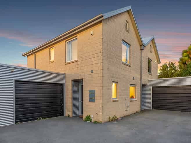 56C Brockworth Place, Riccarton