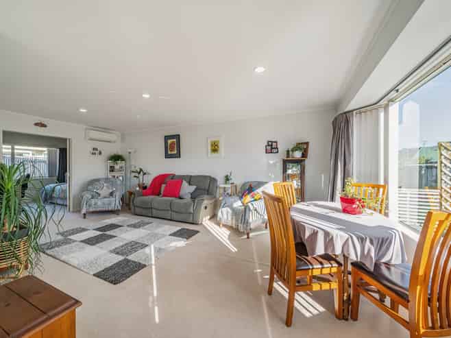 33/17 John Street, Trentham