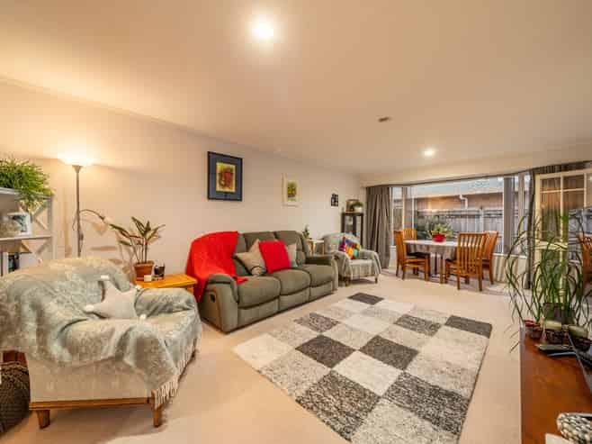 33/17 John Street, Trentham