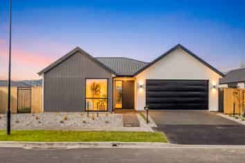 17 River Stone Drive, Halswell