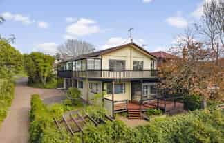 43A and 43 Eastcliffe Road, Castor Bay