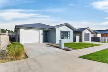 14 Brian Hughes Road, Wainuiomata