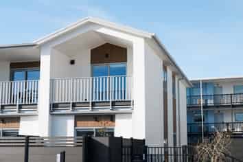 3/4 Bowhill Road, North New Brighton