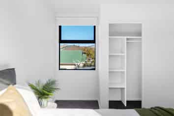 2/8 Antrim Street, Sydenham