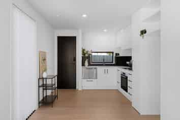 3/8 Antrim Street, Sydenham