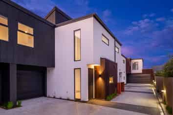 3/8 Antrim Street, Sydenham