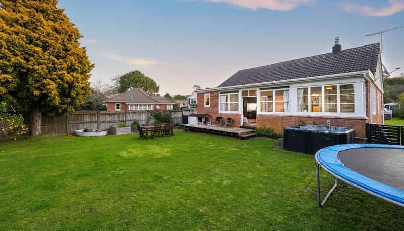 13 Ewenson Avenue, One Tree Hill