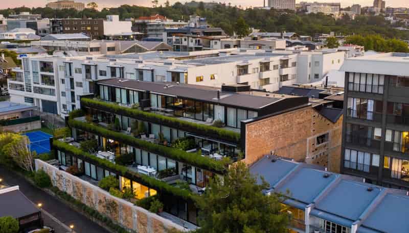 202/15B Augustus Terrace, Parnell