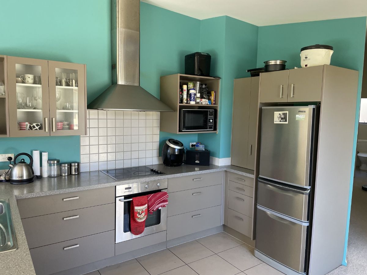 Raumati Beach - 2 Bedrooms - Vaade 2