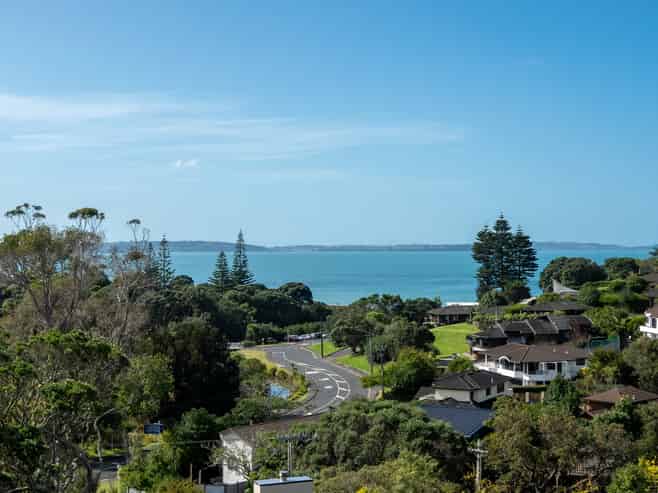 3/1013 Beach Road, Torbay