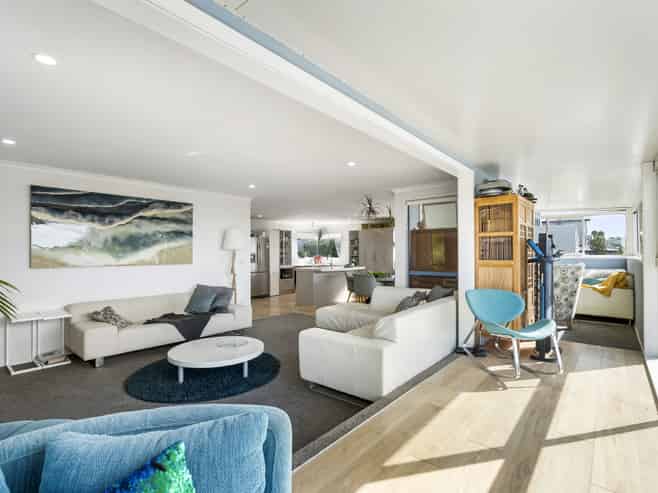 3/1013 Beach Road, Torbay