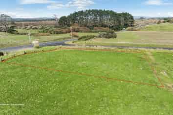 8 McGowan Road, Waiuku