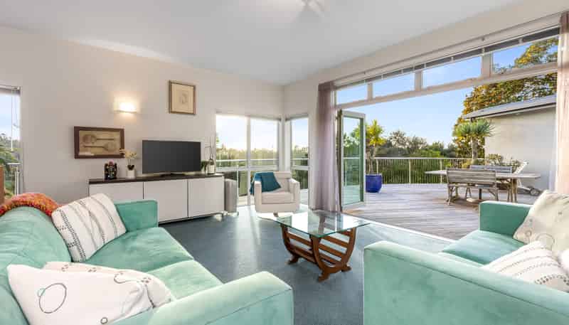 39 Albany Heights Road, Albany Heights