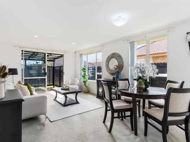 11 Fernbrook Close, Burswood