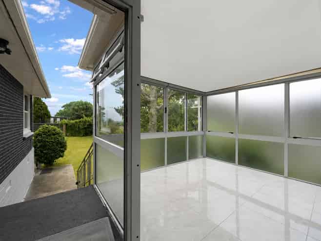 41 Royal Road, Massey