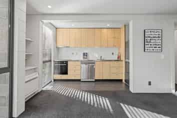 2/868 Colombo St, Christchurch Central