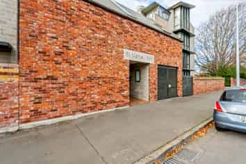 2/868 Colombo St, Christchurch Central
