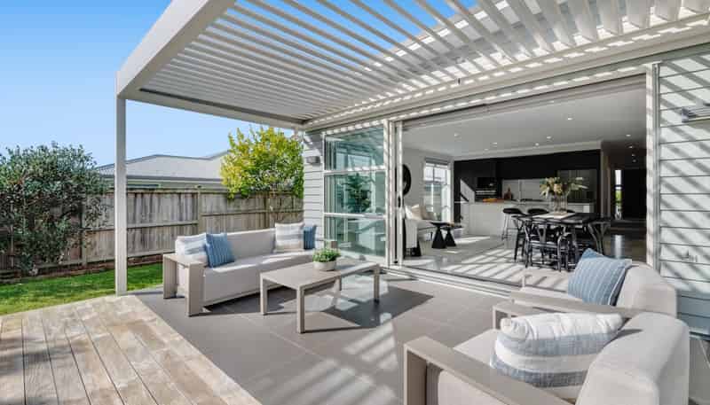 26 Kukuwai Avenue, Red Beach