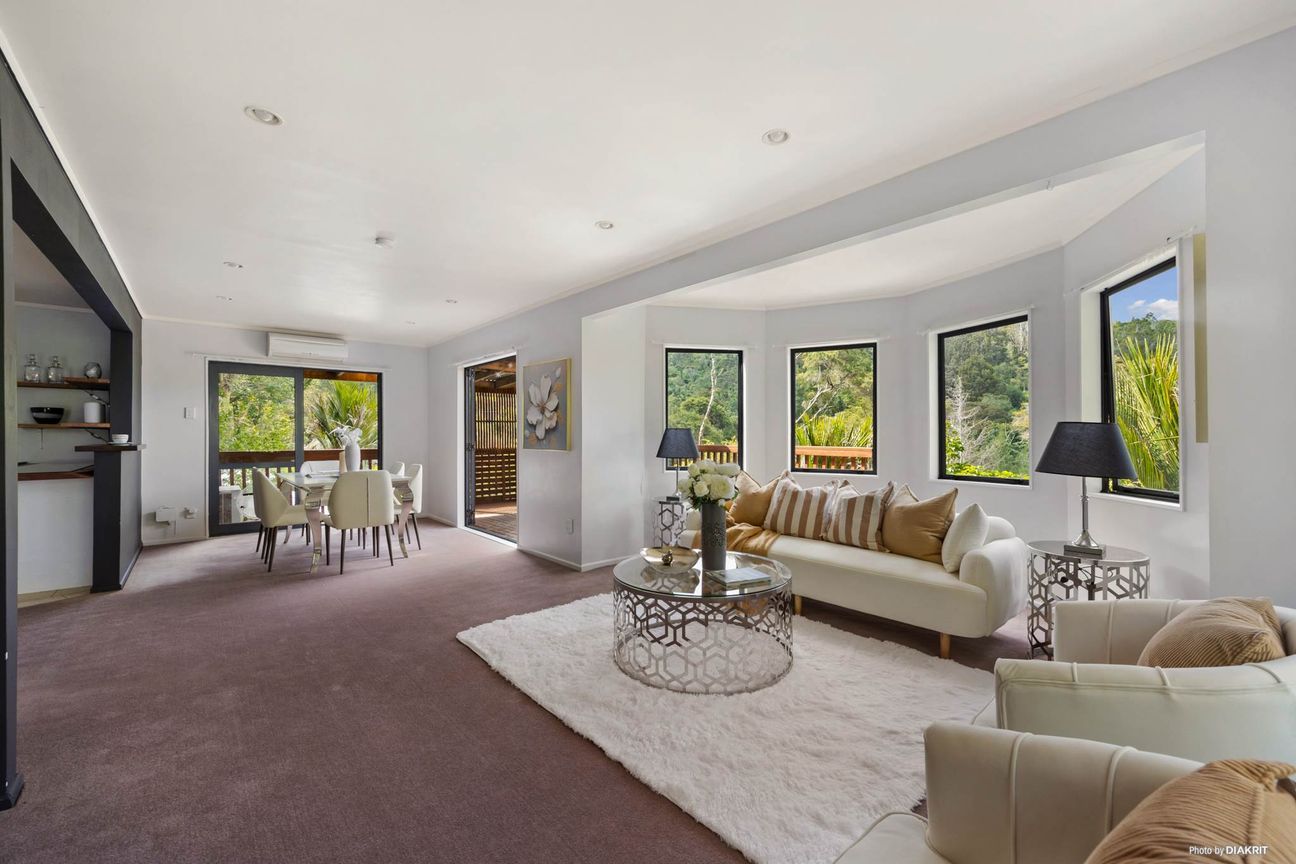 Family-sized living in Titirangi – další