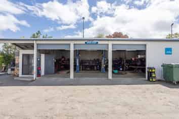 Long established retail sales and service business