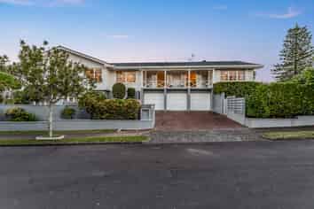 9 Worcester Road, Meadowbank