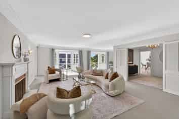 9 Worcester Road, Meadowbank