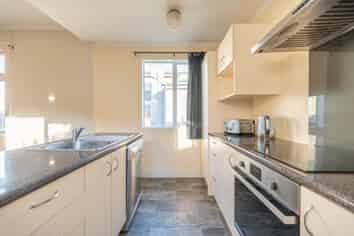 15A High Street, Parkside