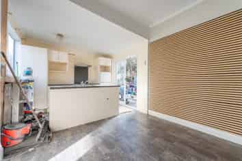 15A High Street, Parkside