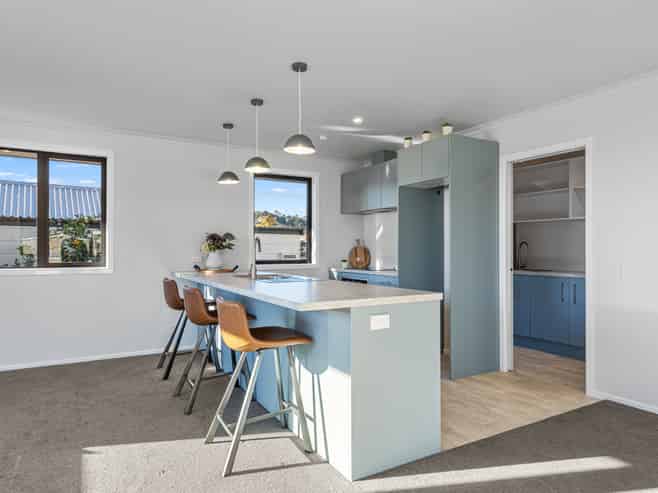 3/3 Mules Street, Stoke
