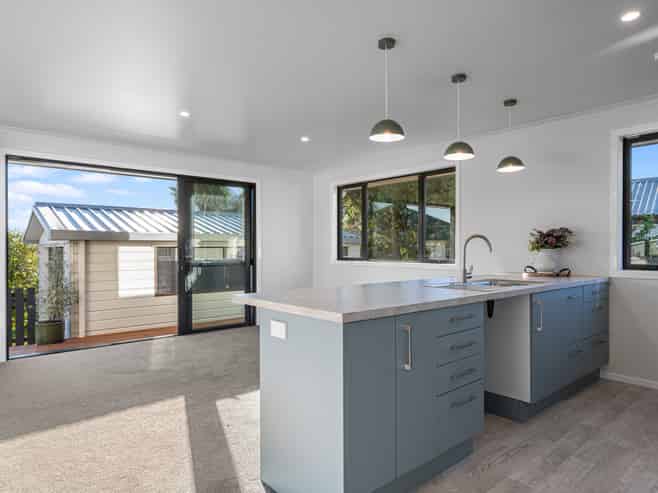 3/3 Mules Street, Stoke