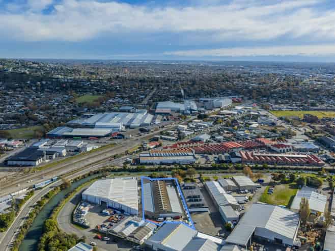 High yielding investment with rental upside 