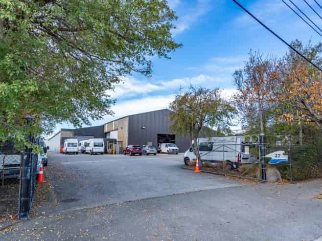 High yielding investment with rental upside 