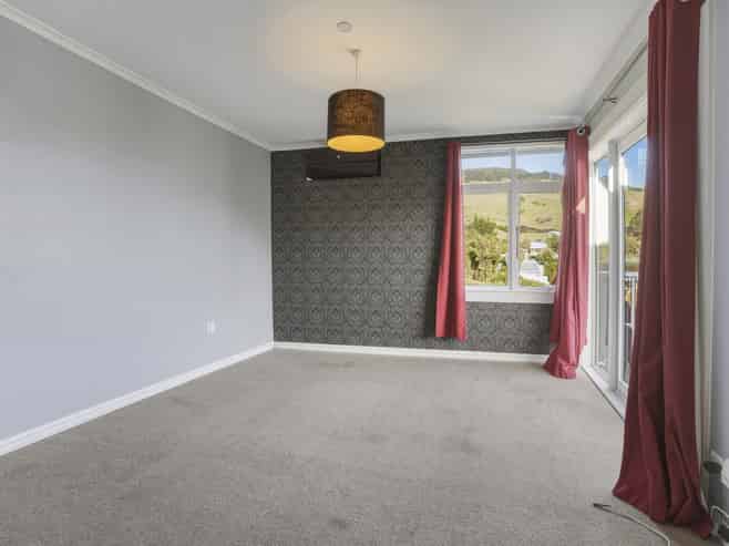 7 Dickson Street, Macandrew Bay