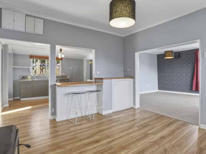 7 Dickson Street, Macandrew Bay