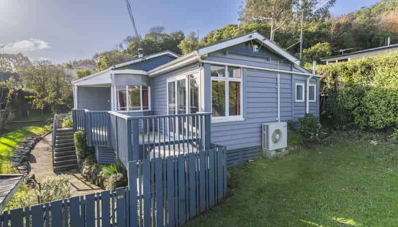 7 Dickson Street, Macandrew Bay