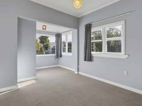 7 Dickson Street, Macandrew Bay