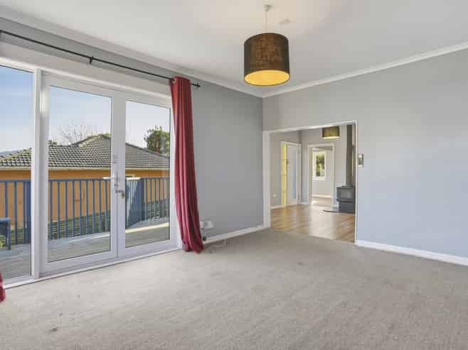 7 Dickson Street, Macandrew Bay