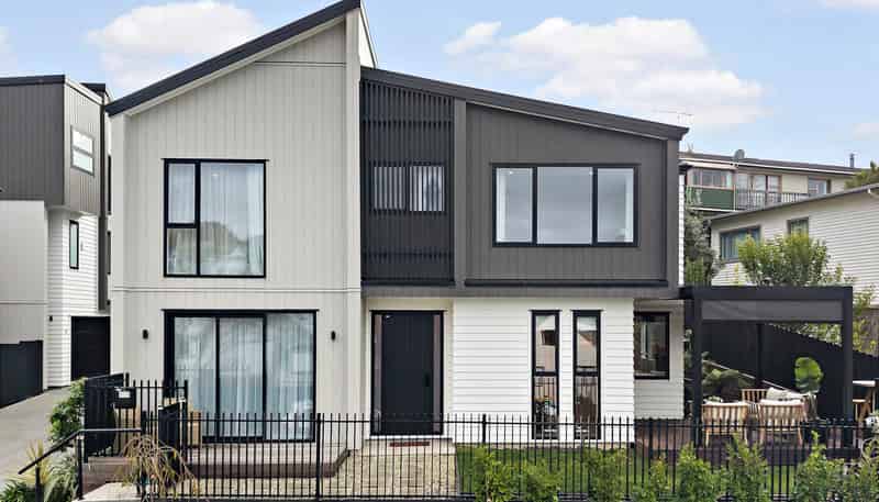 1/1 Montana Avenue, Murrays Bay