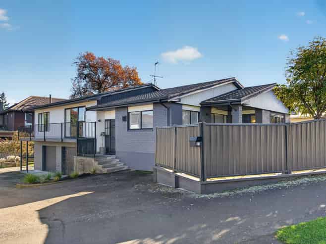 65 Manuka Street, Lansdowne