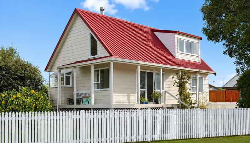 9 Garland Drive, Saint Andrews