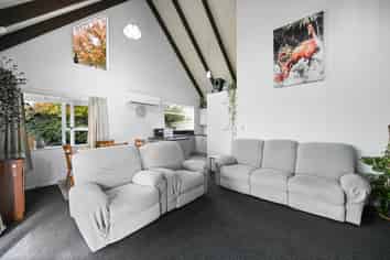 9 Garland Drive, Saint Andrews