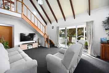 9 Garland Drive, Saint Andrews