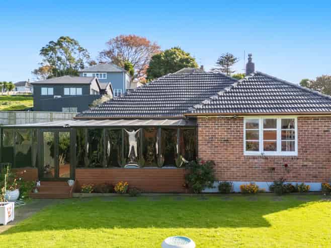 45 Tunis Road, Panmure